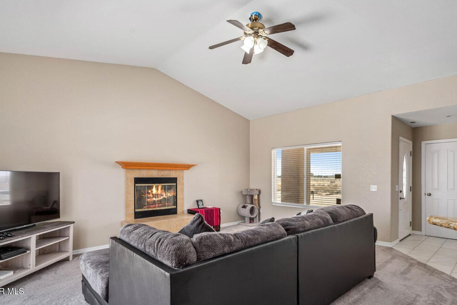 21745 Upton Dr California City, CA 93505 - Thumbnail 3