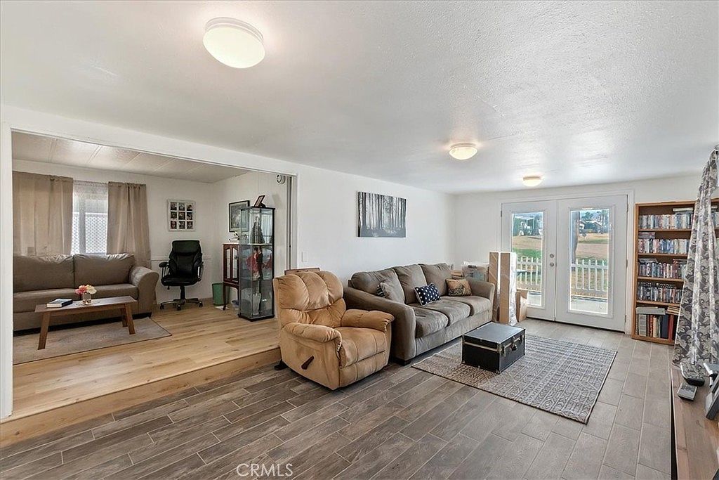 15500 Bubbling Wells Rd SPACE 190 Desert Hot Springs, CA 92240 - Thumbnail 3