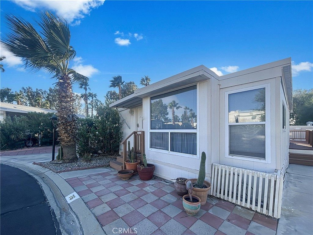 16400 Bubbling Wls #76 Desert Hot Springs, CA 92240 - Thumbnail 3