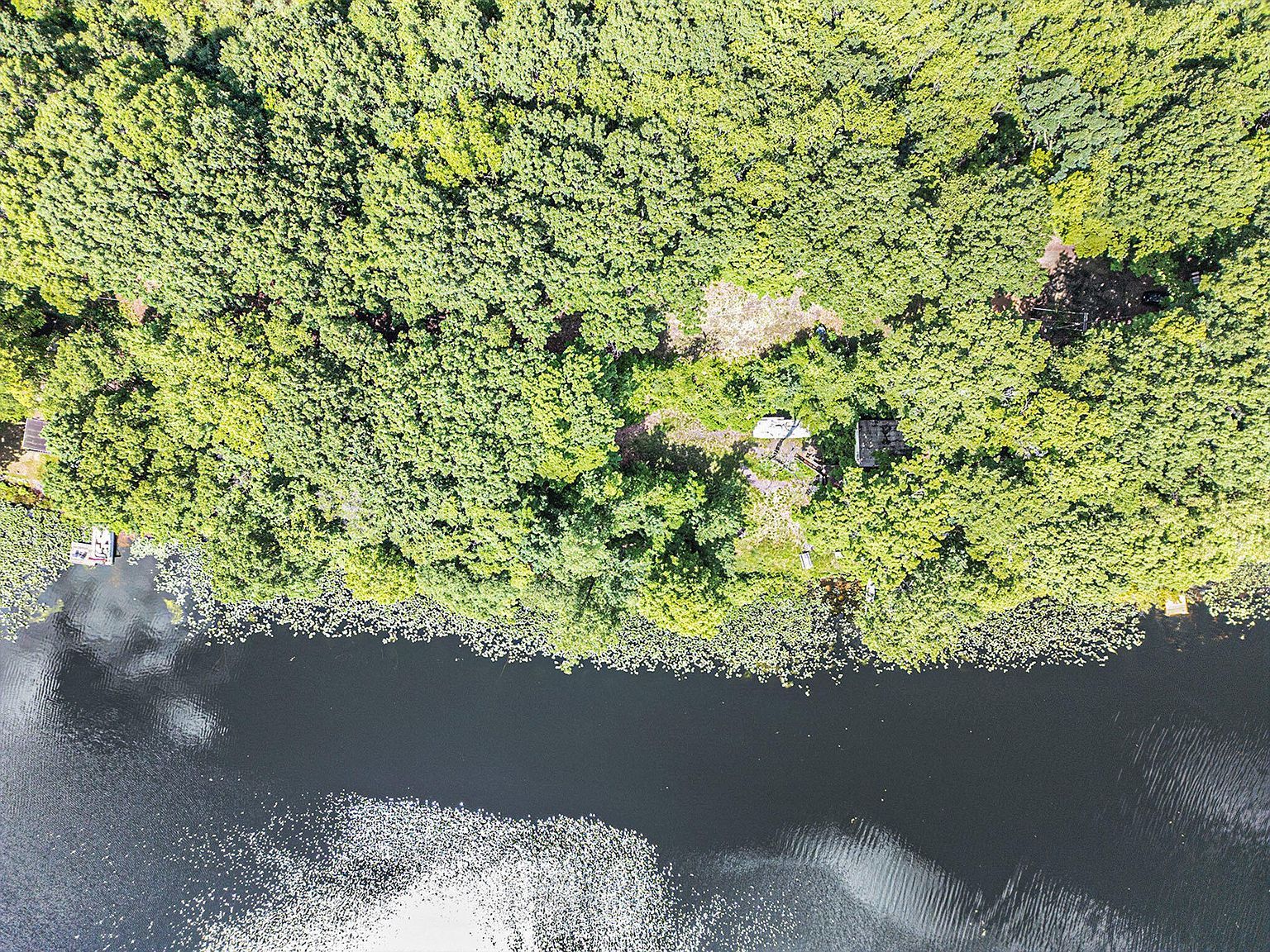 2681 S Geneva Lake Dr Shelbyville, MI 49344 - Thumbnail 3