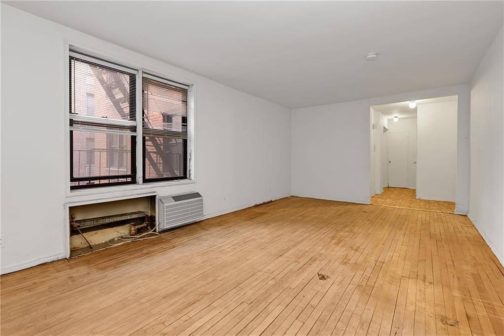 1213 Avenue Z APT C13 Brooklyn, NY 11235 - Thumbnail 3