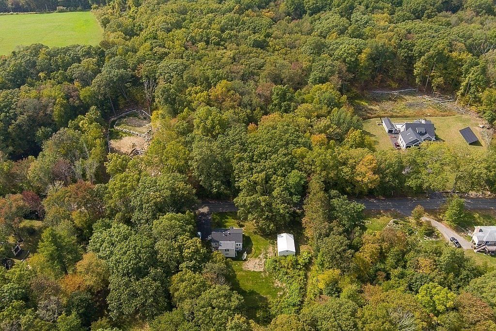 354 W Sutton Rd Sutton, MA 01590 - Thumbnail 3