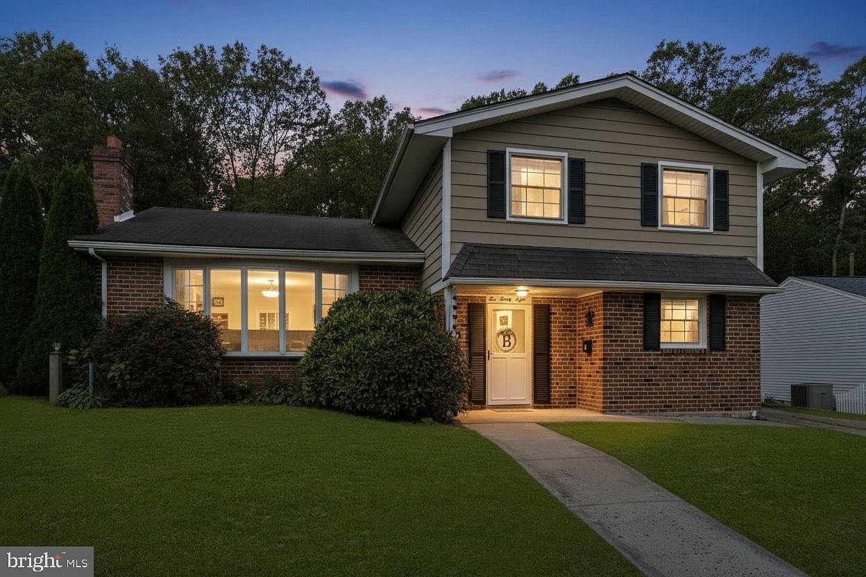 1028 Norvelt Dr Philadelphia, PA 19115 - Thumbnail 3