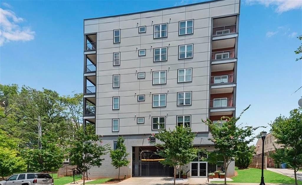 525 Parkway Dr NE #320 Atlanta, GA 30308 - Thumbnail 3