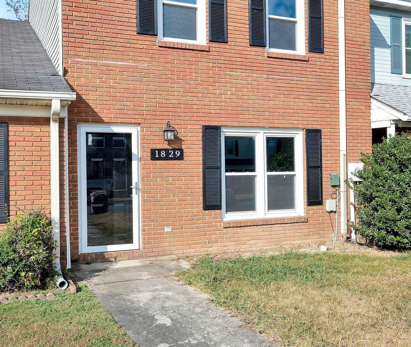 1829 Brownstone Ave SW Decatur, AL 35603 - Thumbnail 3