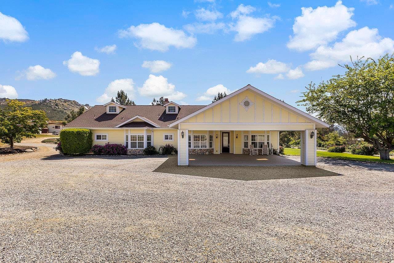 3232 N Twin Oaks Valley Rd San Marcos, CA 92069 - Thumbnail 3