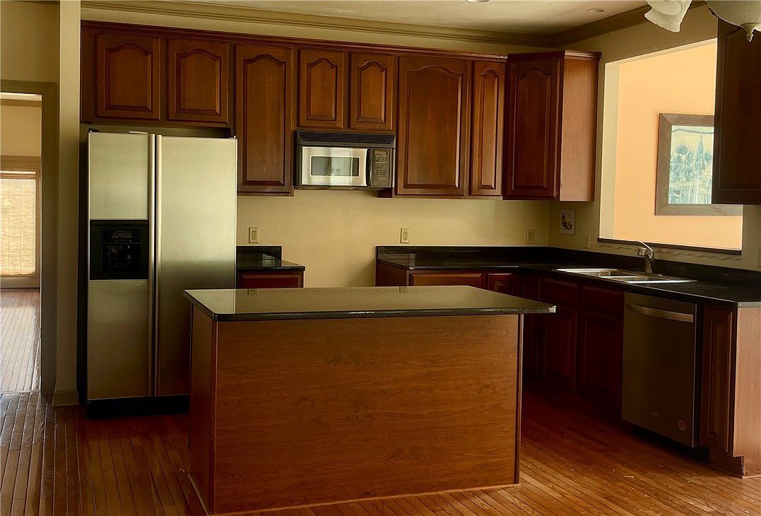 1849 Dutch Ridge Rd Ellwood City, PA 16117 - Thumbnail 3