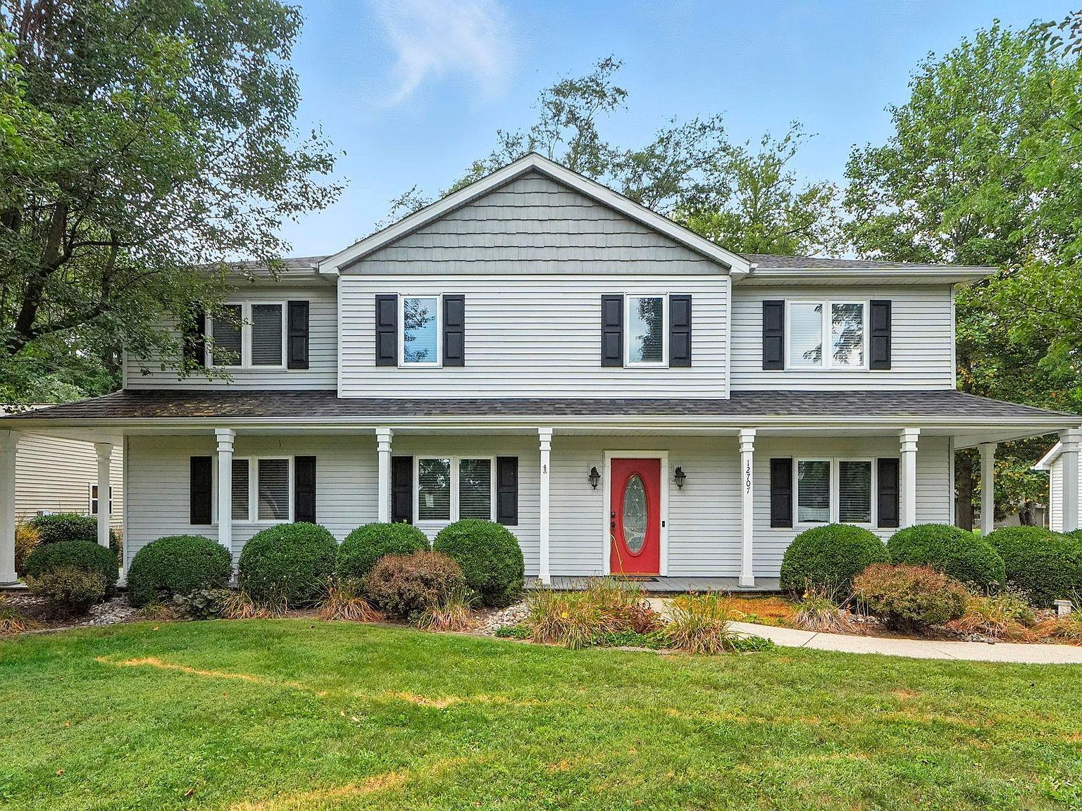 12707 Elsworth St Leo, IN 46765 - Thumbnail 3