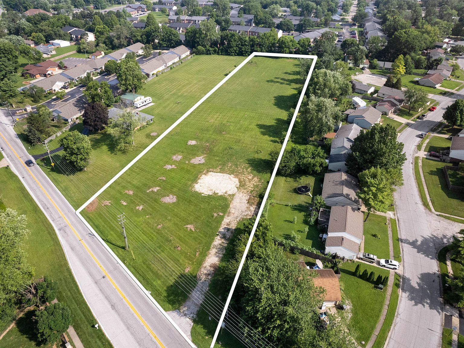 5244 Shelbyville Rd Indianapolis, IN 46237 - Thumbnail 3