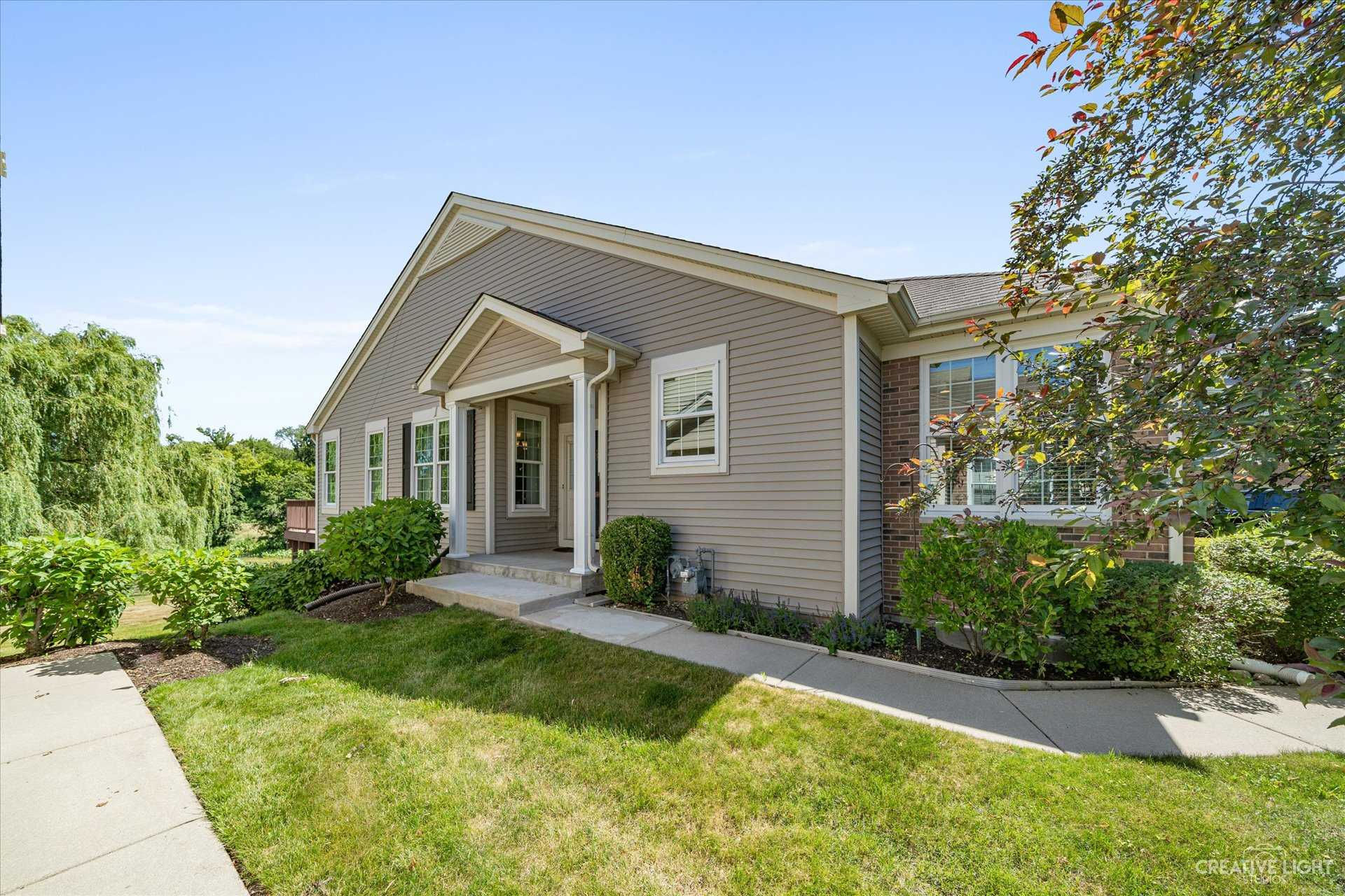 157 Briarwood Drive, Gilberts, IL, USA, 60136 - Thumbnail 3