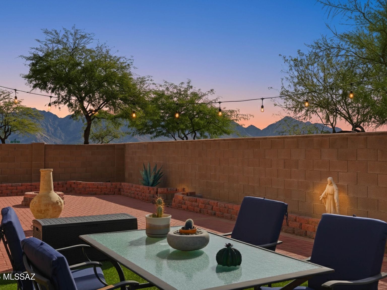 12827 N Bloomington Loop Oro Valley, AZ 85755 - Thumbnail 3