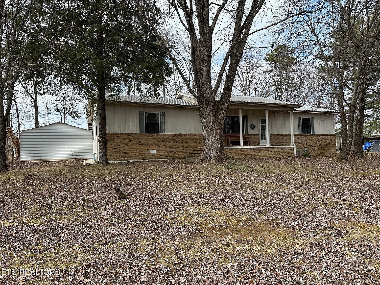 134 Woodlawn Dr Jamestown, TN 38556 - Thumbnail 3