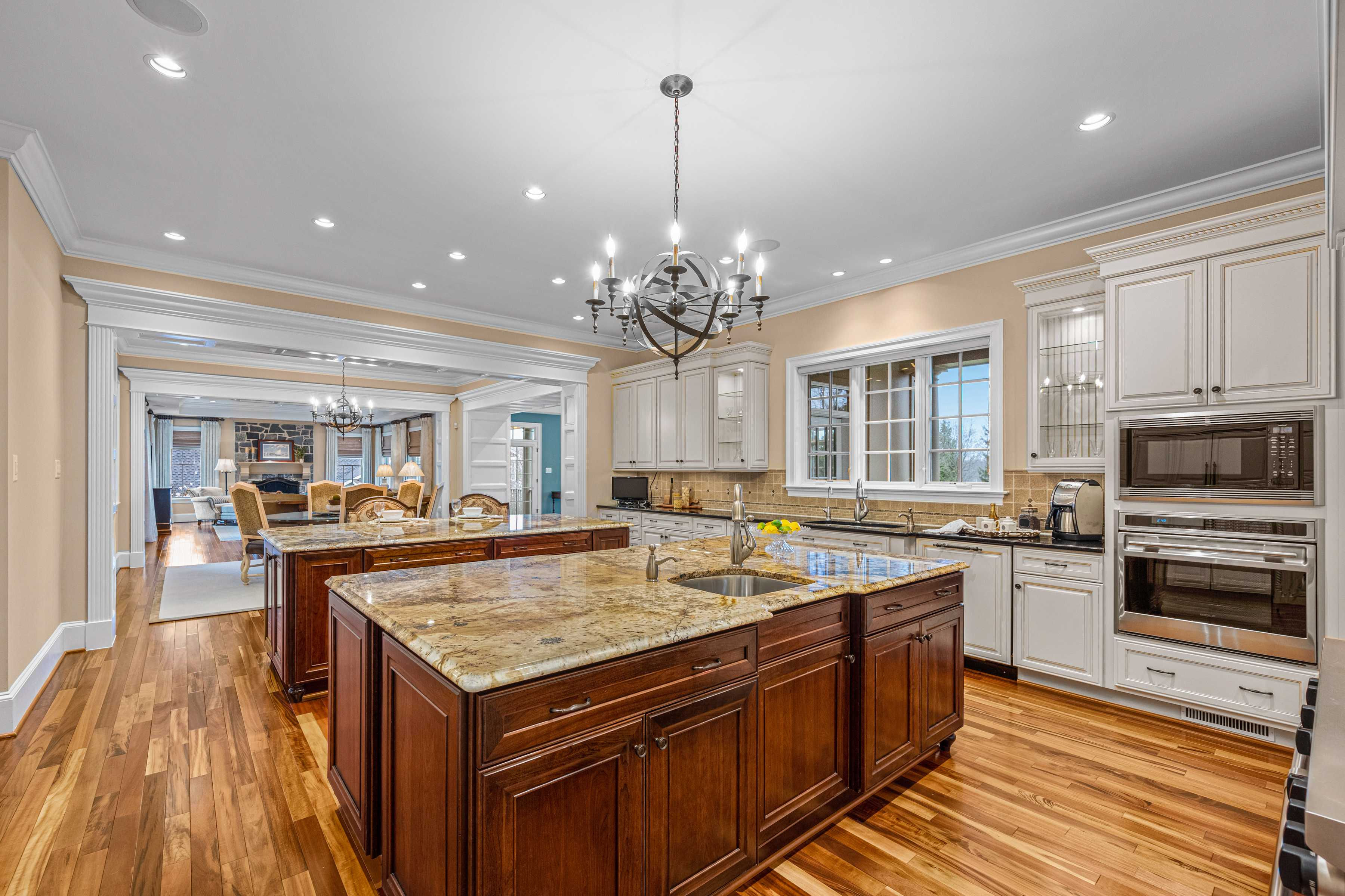 11226 Kinsale Ct, Ellicott City, MD, USA, 21042 - Thumbnail 3