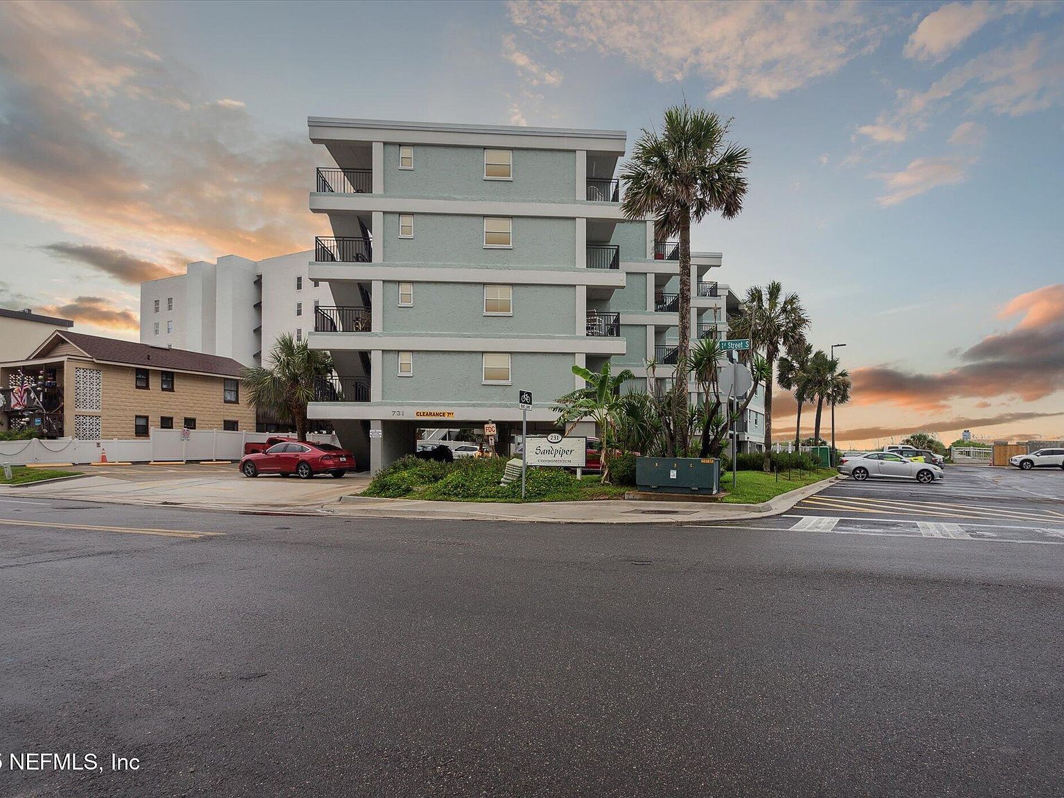 731 1st St S APT 2F Jacksonville Beach, FL 32250 - Thumbnail 3