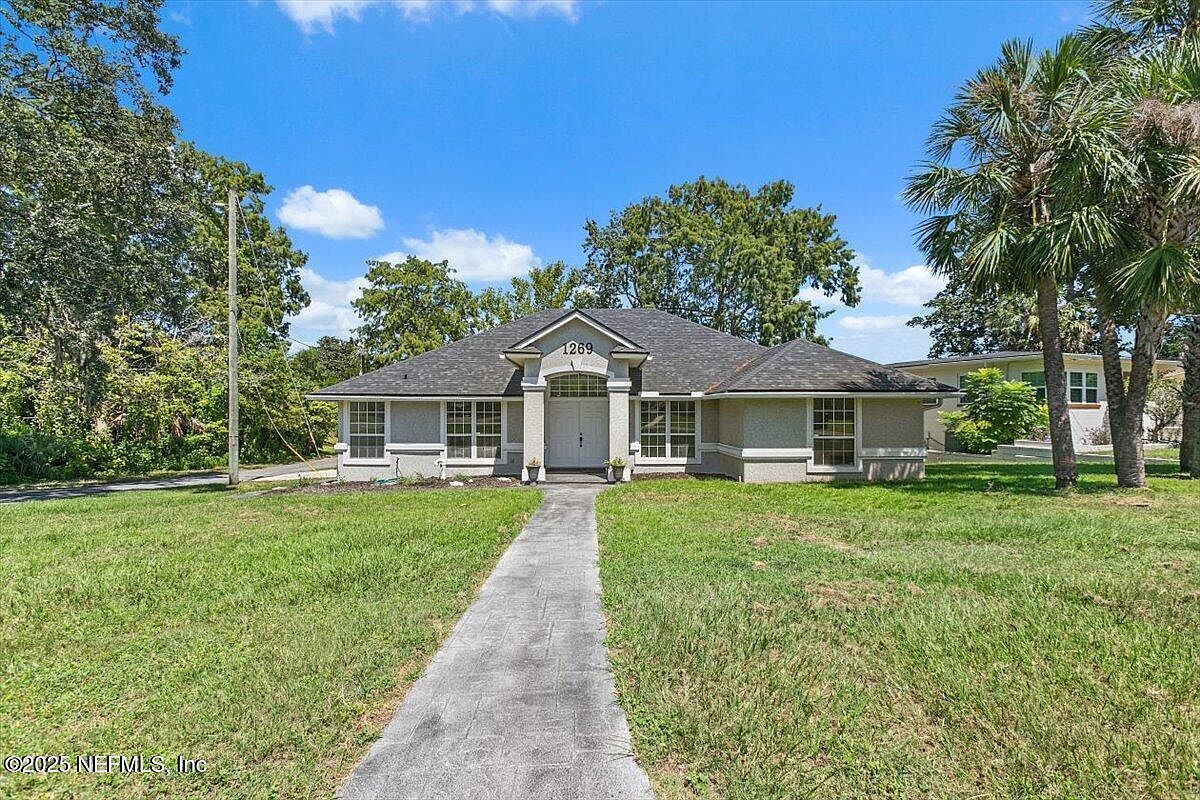 1269 Ribault River Dr Jacksonville, FL 32208 - Thumbnail 3