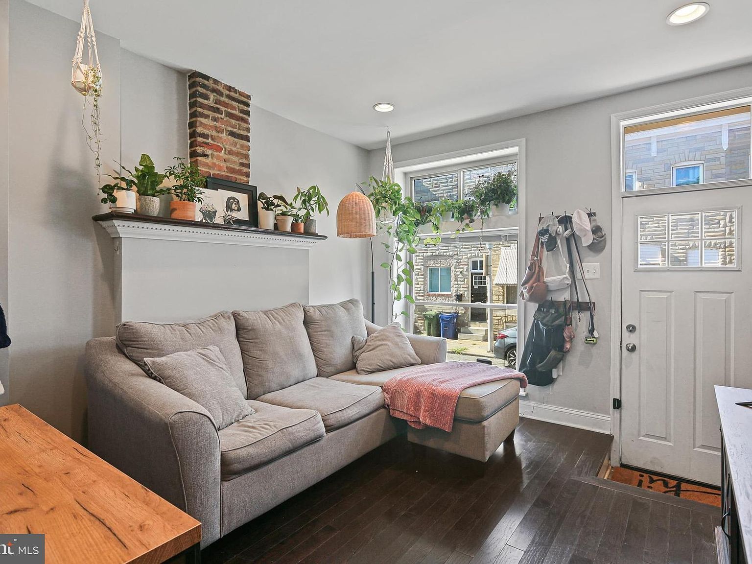 3721 Mount Pleasant Ave Baltimore, MD 21224 - Thumbnail 3