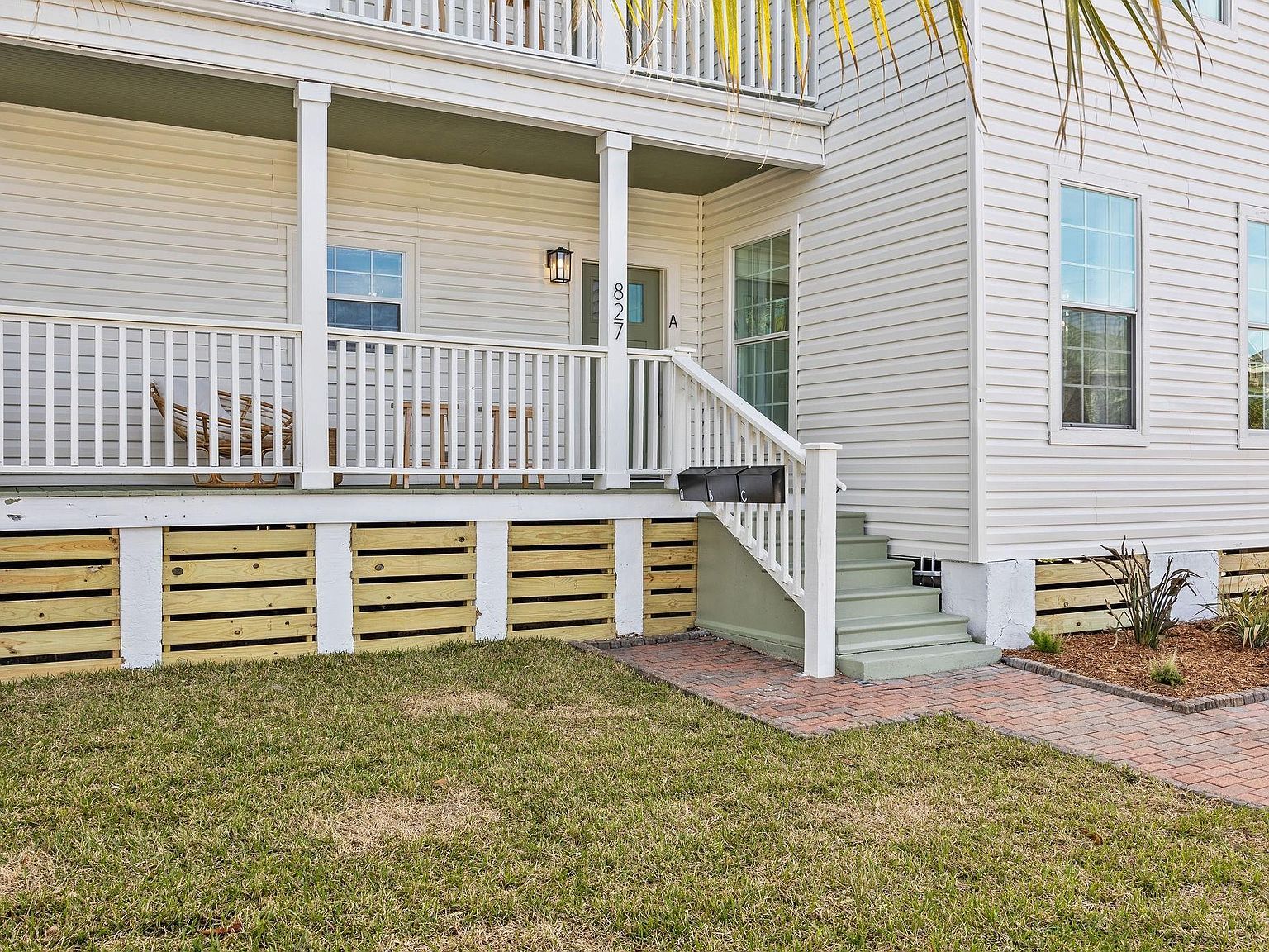 827 Winnie St Galveston, TX 77550 - Thumbnail 3