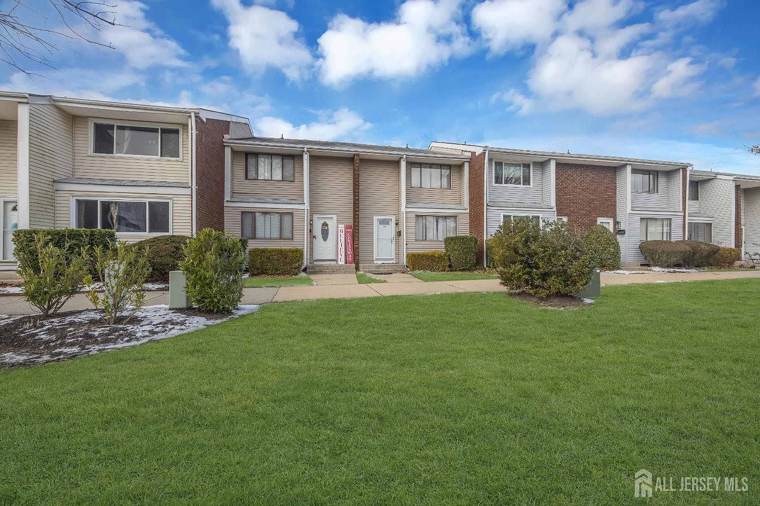 13 Quincy Cir #K Dayton, NJ 08810 - Thumbnail 3