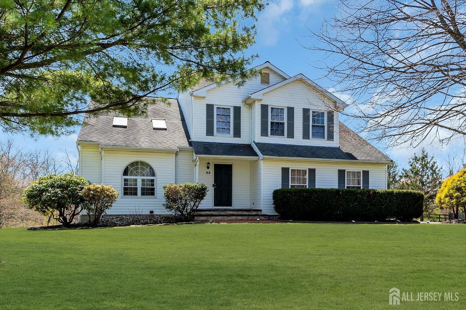 52 Zeller Dr Somerset, NJ 08873 - Thumbnail 3