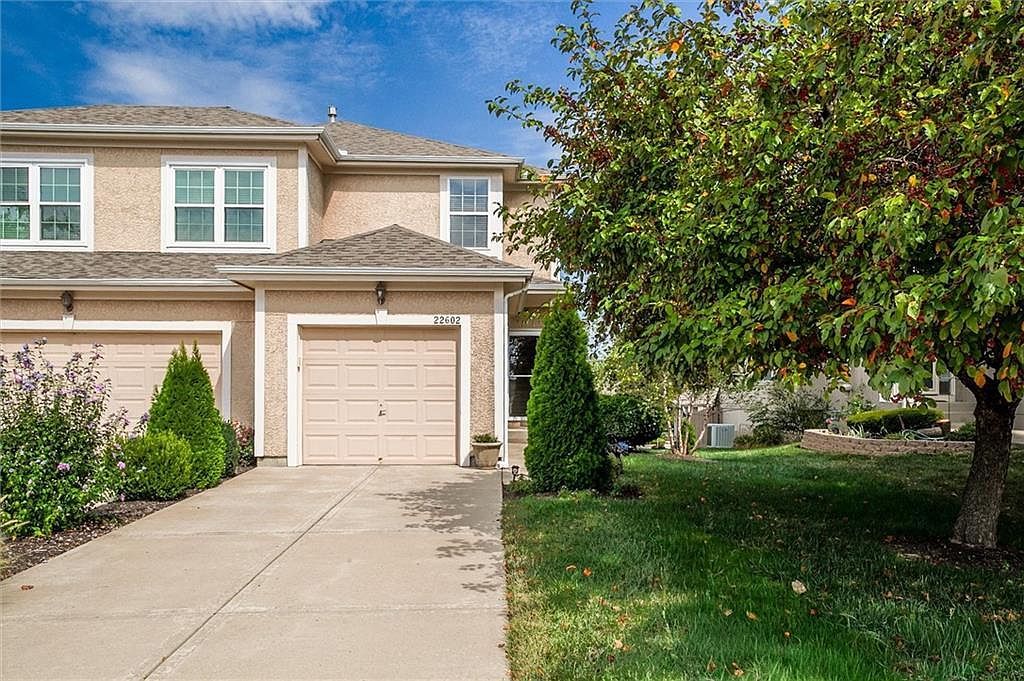 22602 W 72nd Ter Shawnee, KS 66227 - Thumbnail 3