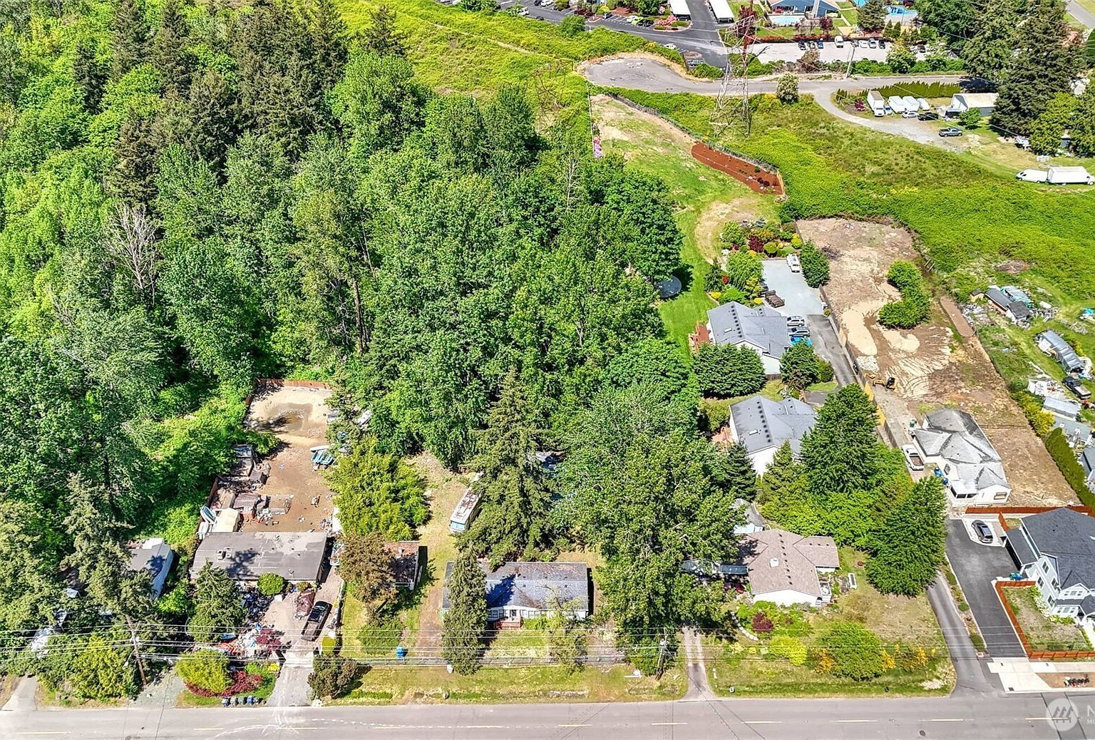 1810 S 27th St Renton, WA 98055 - Thumbnail 3