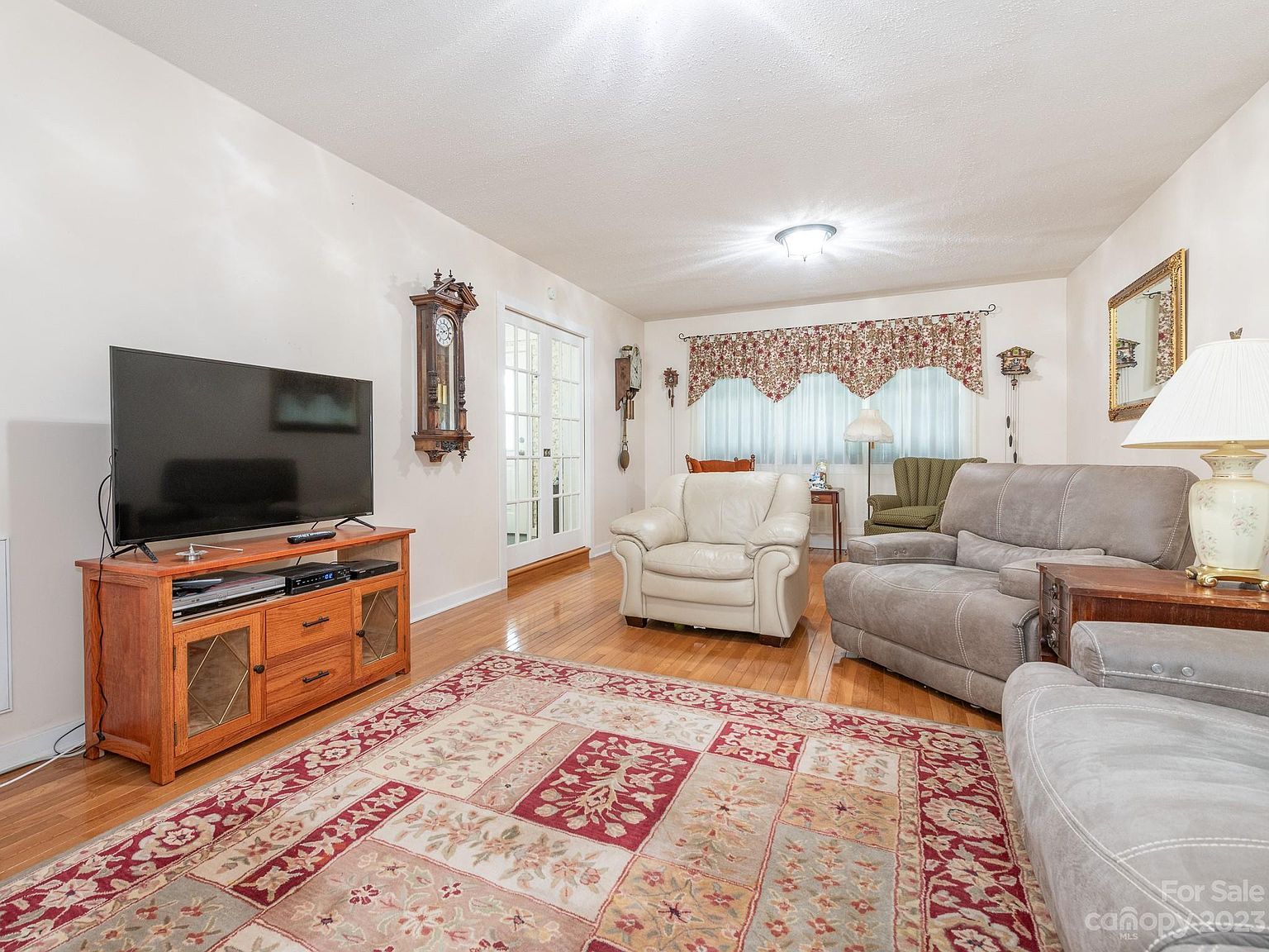 2025 Kimway Dr Matthews, NC 28105 - Thumbnail 3