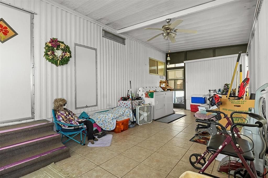 1737 E Robin Ave Sebring, FL 33870 - Thumbnail 3