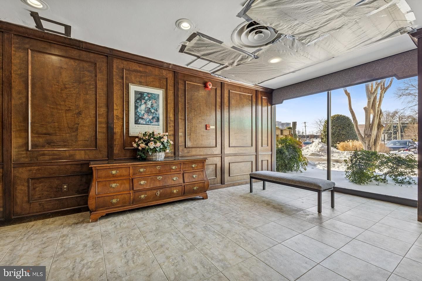 5565 Columbia Pike APT 412 Arlington, VA 22204 - Thumbnail 3