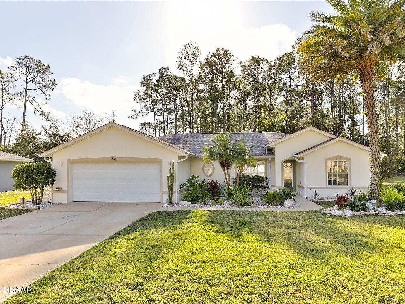 38 Rickenbacker Dr Palm Coast, FL 32164 - Thumbnail 3