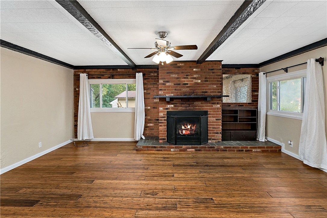 130 Patton Ln Clinton, PA 15026 - Thumbnail 3