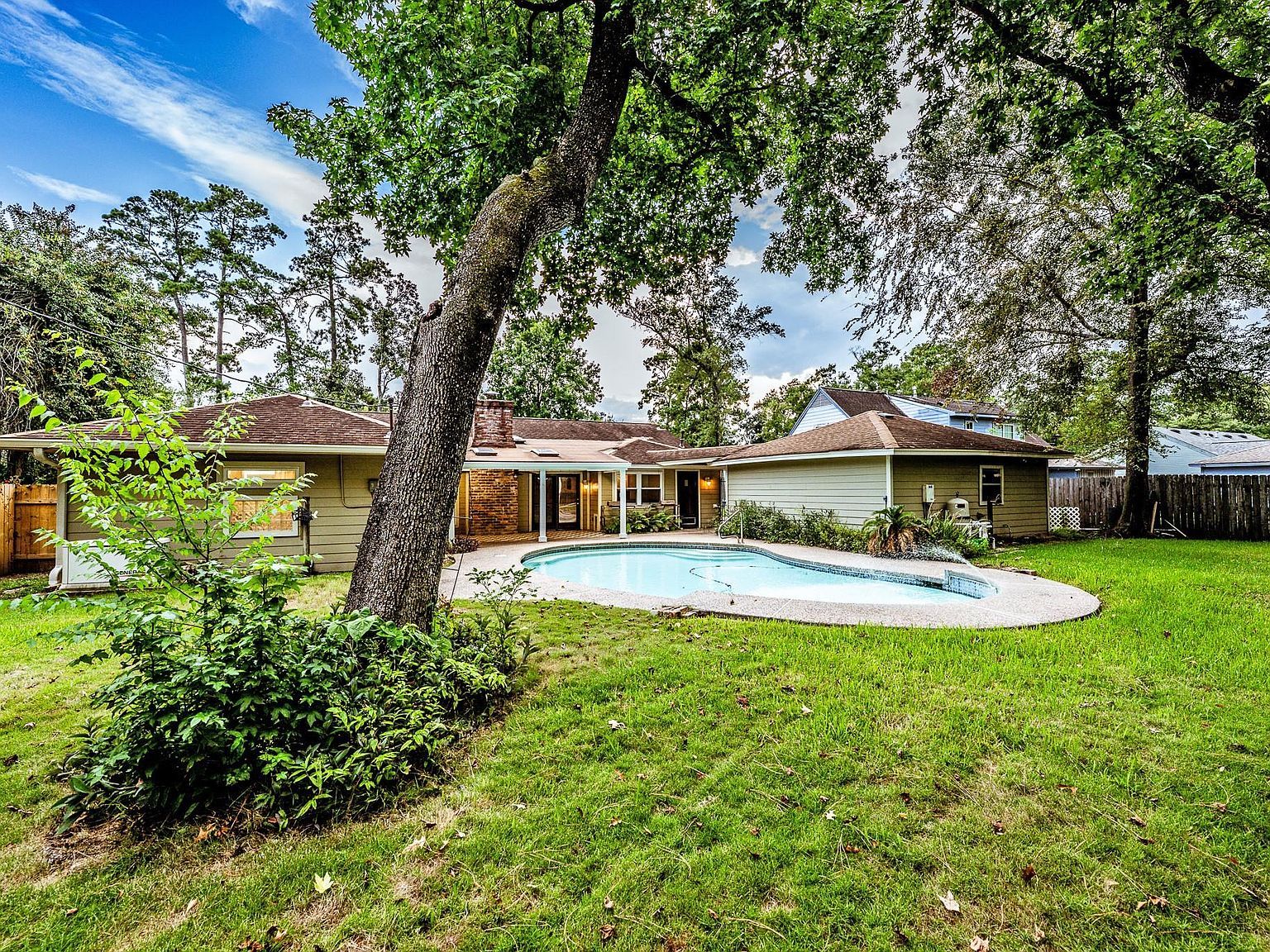 206 Hickory Ridge Dr Spring, TX 77381 - Thumbnail 3