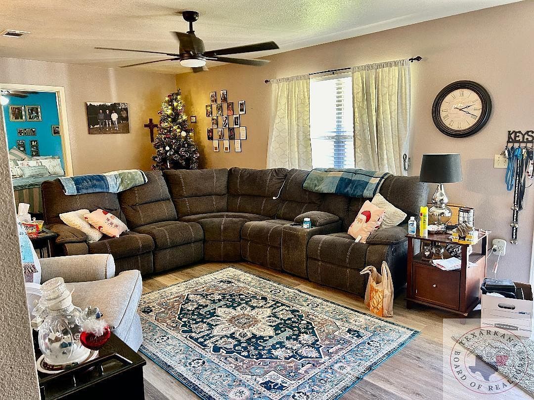 1102 2nd St Queen City, TX 75572 - Thumbnail 3