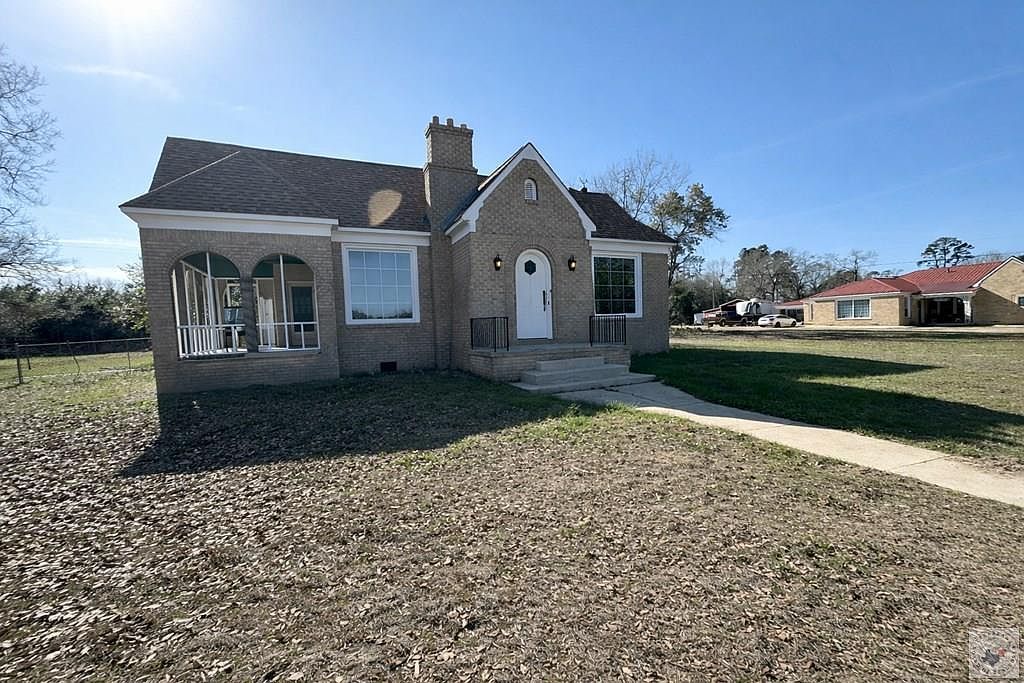 1406 E Main St Atlanta, TX 75551 - Thumbnail 3