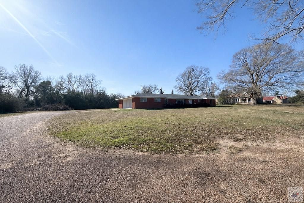 1408 E Main St Atlanta, TX 75551 - Thumbnail 3