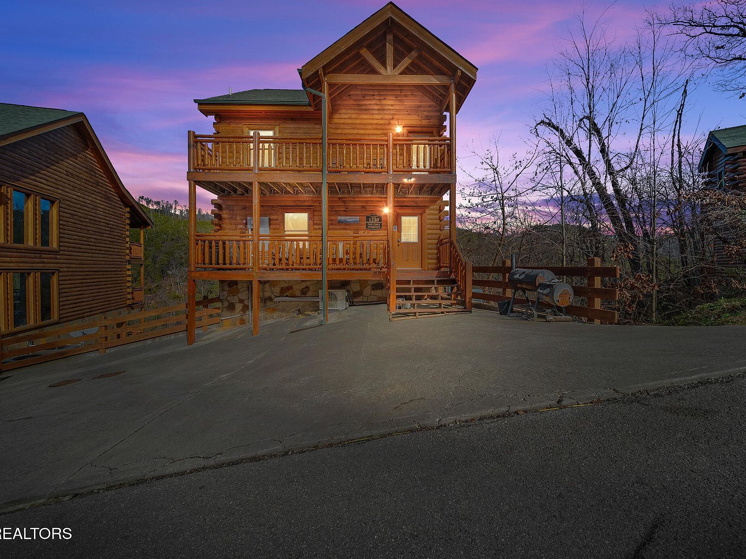 1230 Bird Nest Way Sevierville, TN 37862 - Thumbnail 3