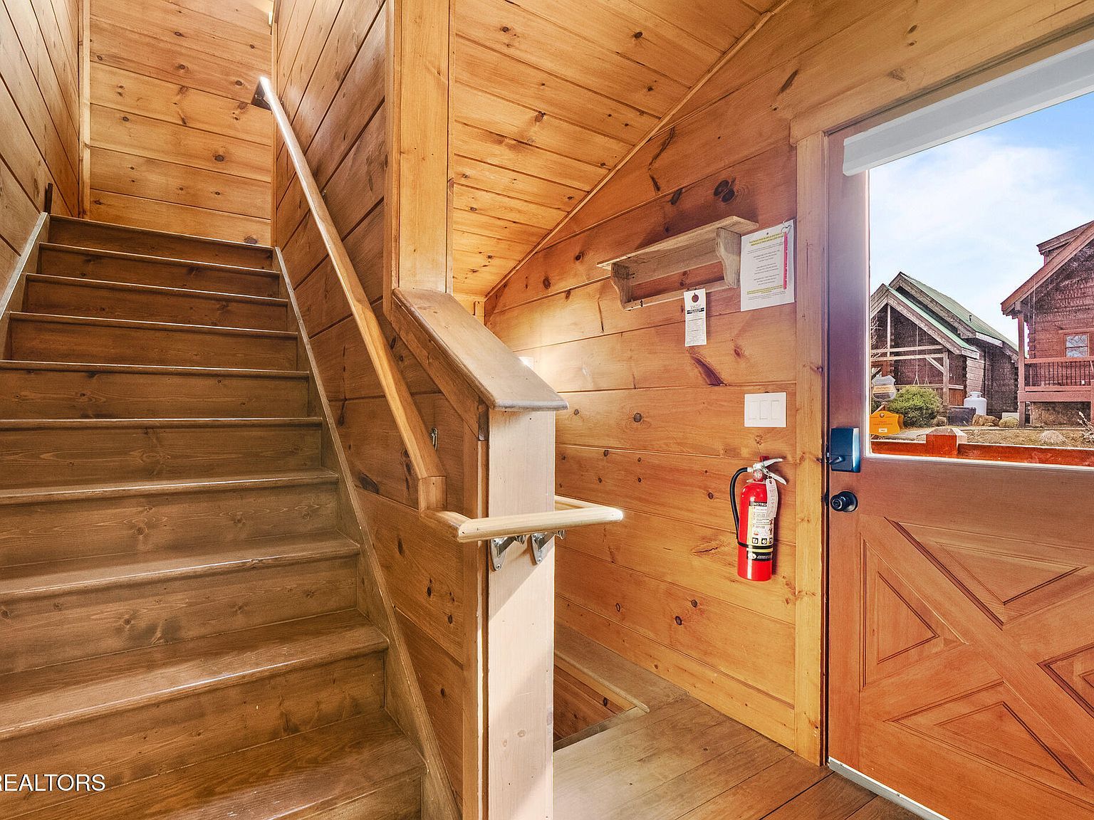 1255 Bear Cub Way Gatlinburg, TN 37738 - Thumbnail 3