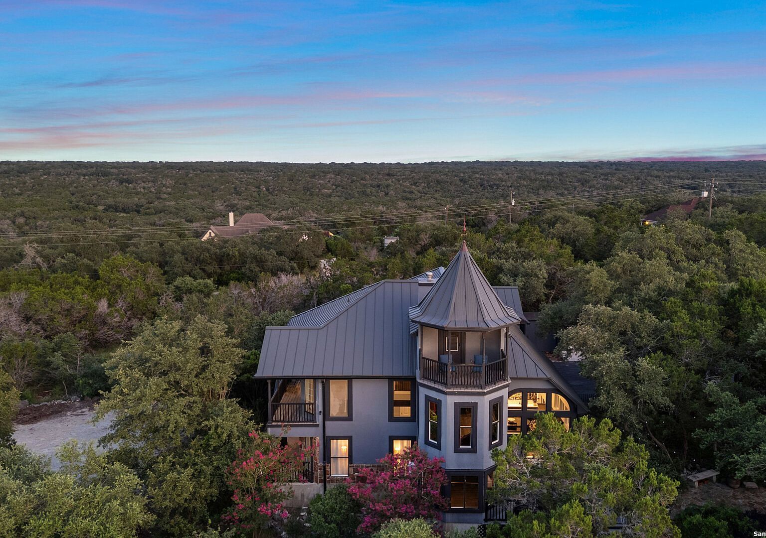 388 Survista Ln New Braunfels, TX 78132 - Thumbnail 3