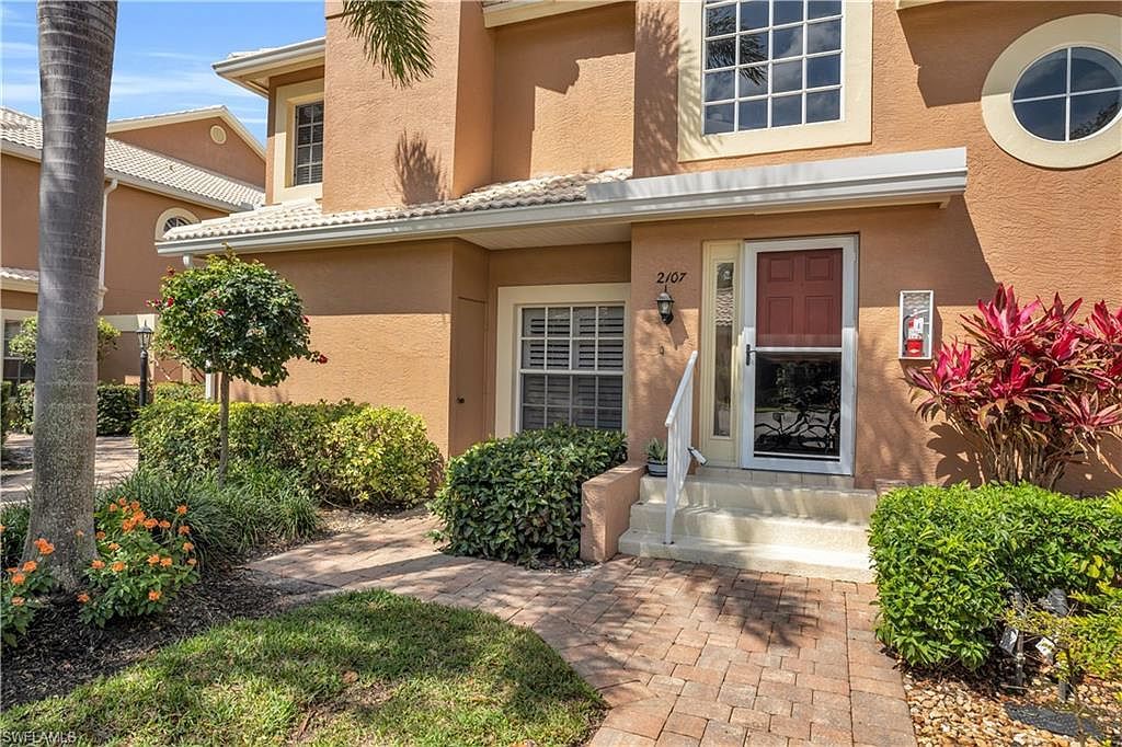 28076 Cavendish Ct APT 2107 Bonita Springs, FL 34135 - Thumbnail 3
