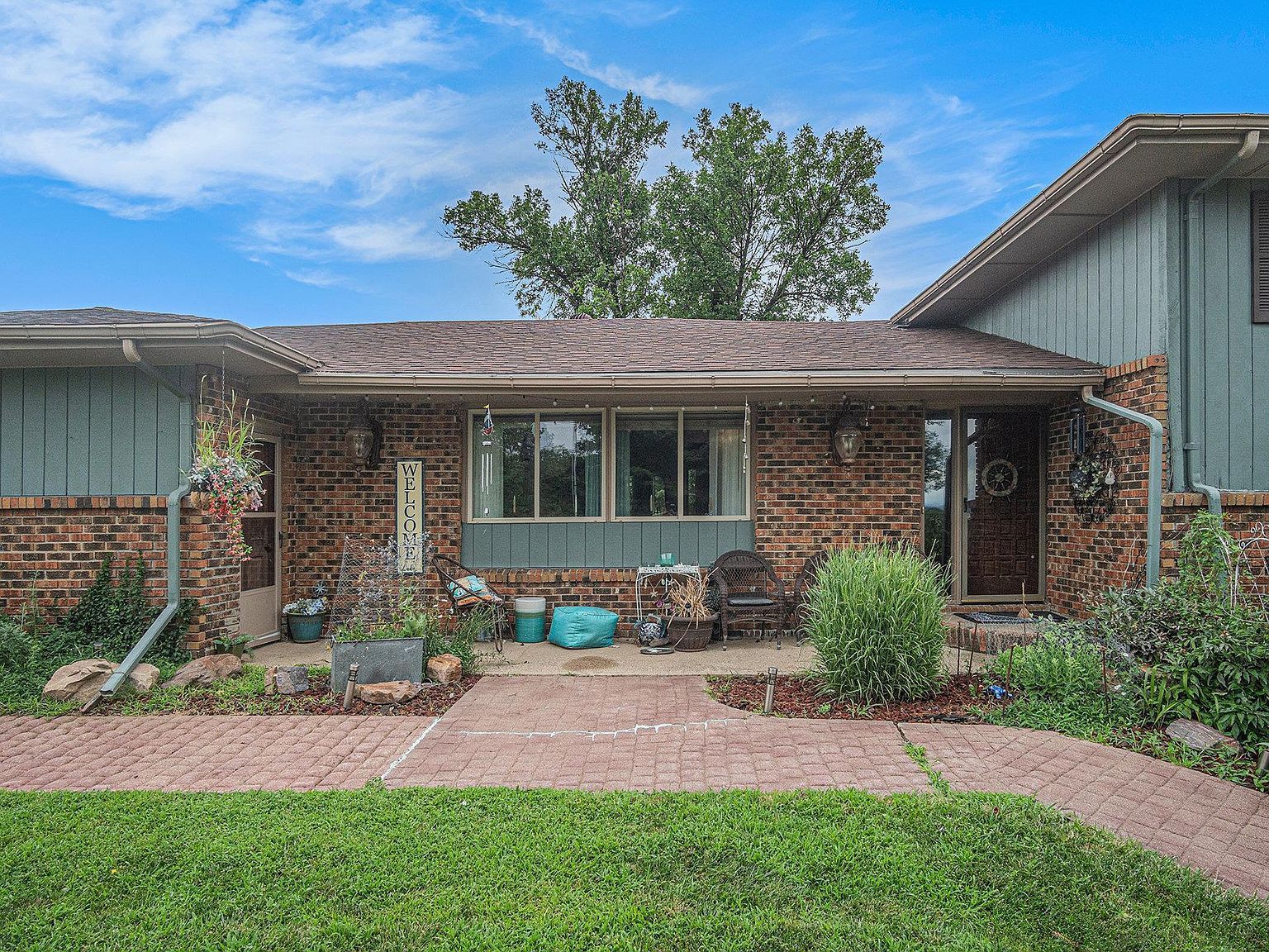 236 Drees Dr Yankton, SD 57078 - Thumbnail 3