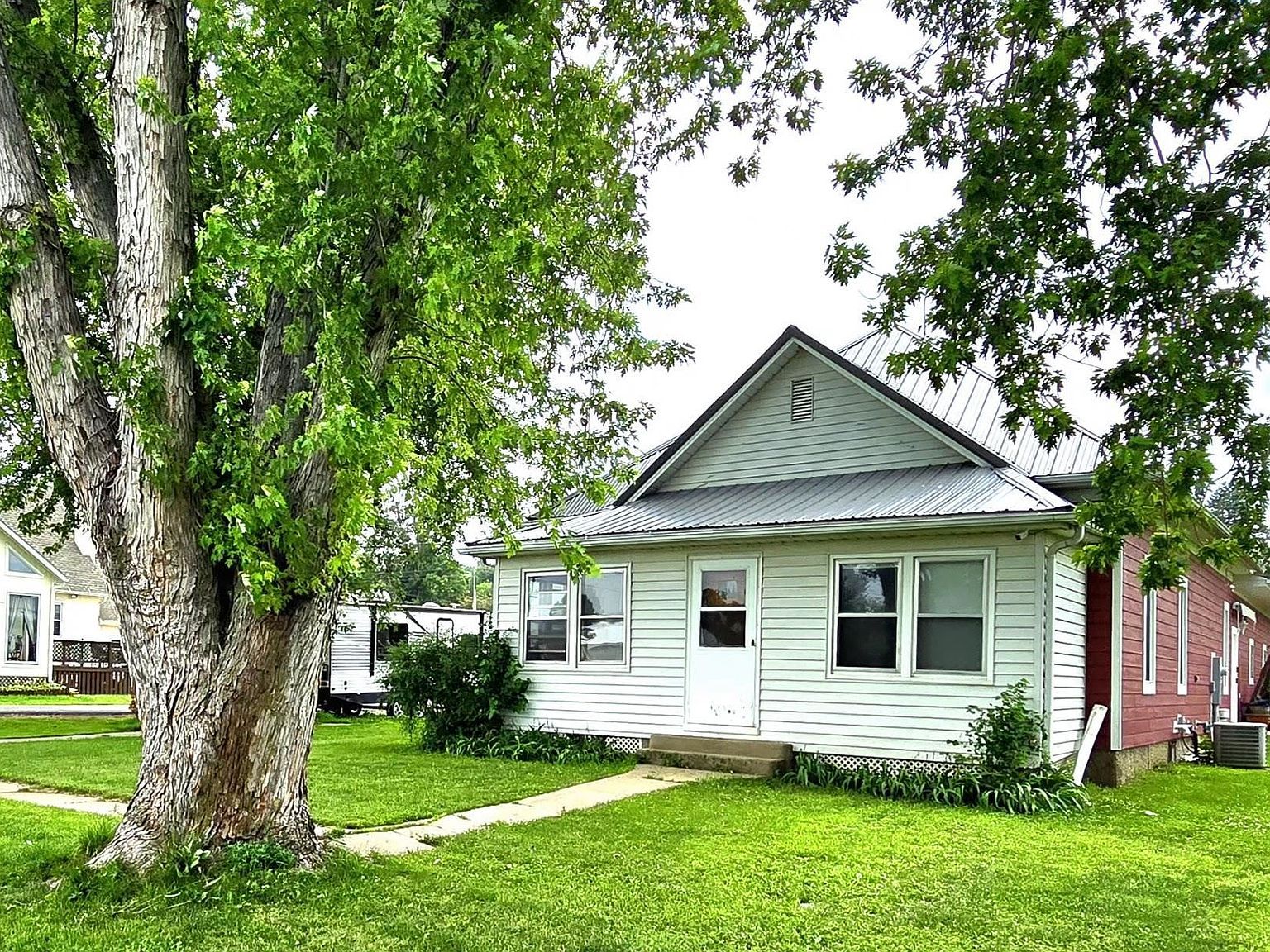 601 Jones Ave Wynot, NE 68792 - Thumbnail 3