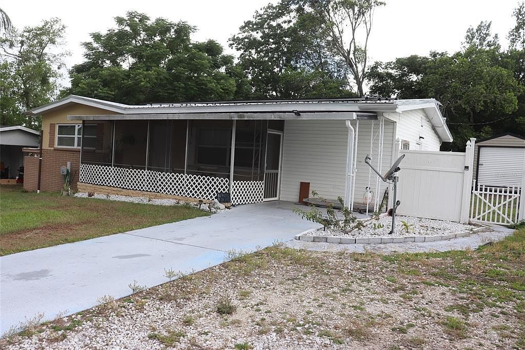 16 S Harrison St Beverly Hills, FL 34465 - Thumbnail 3