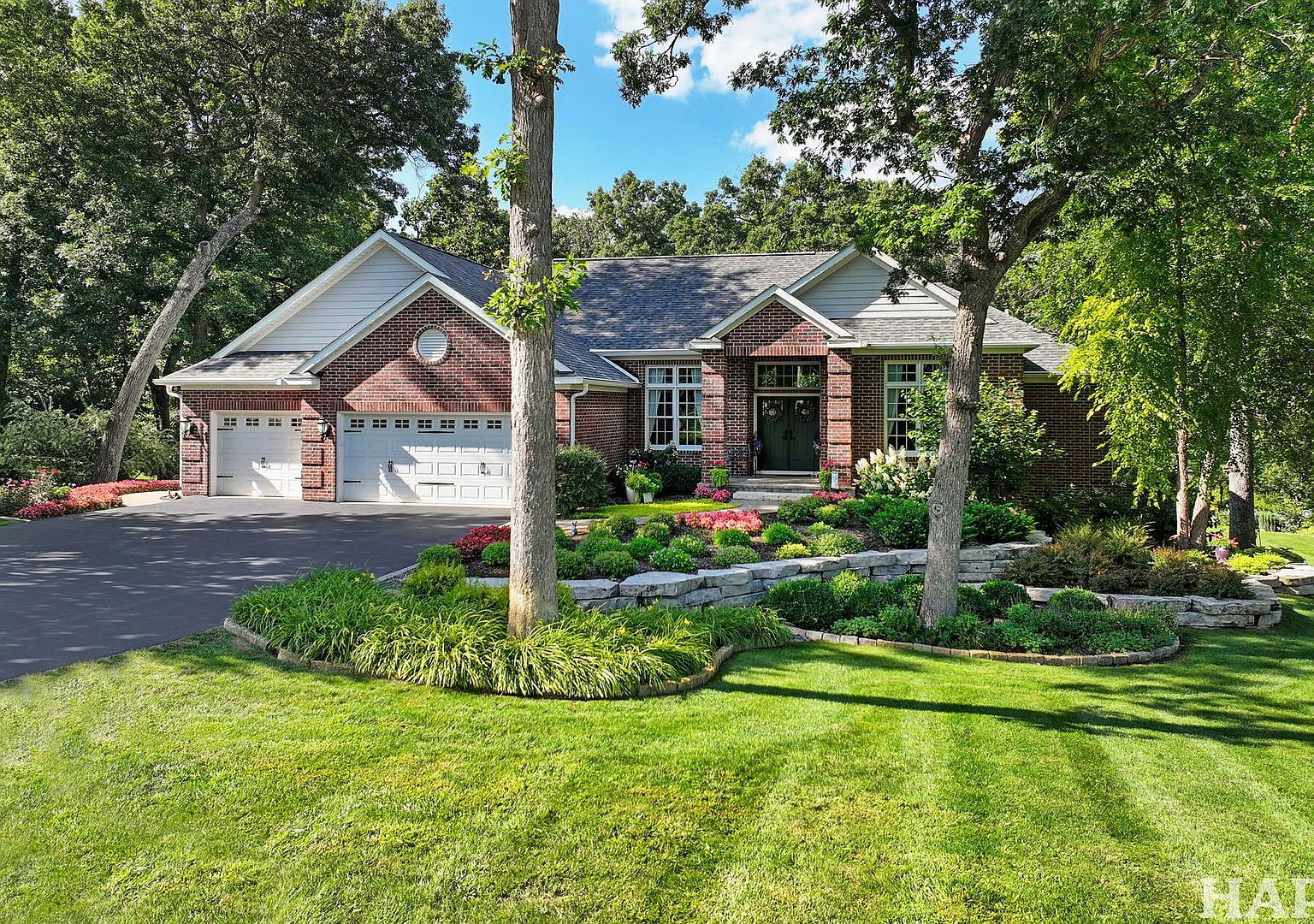 9436 Bellaire Ln Spring Grove, IL 60081 - Thumbnail 3