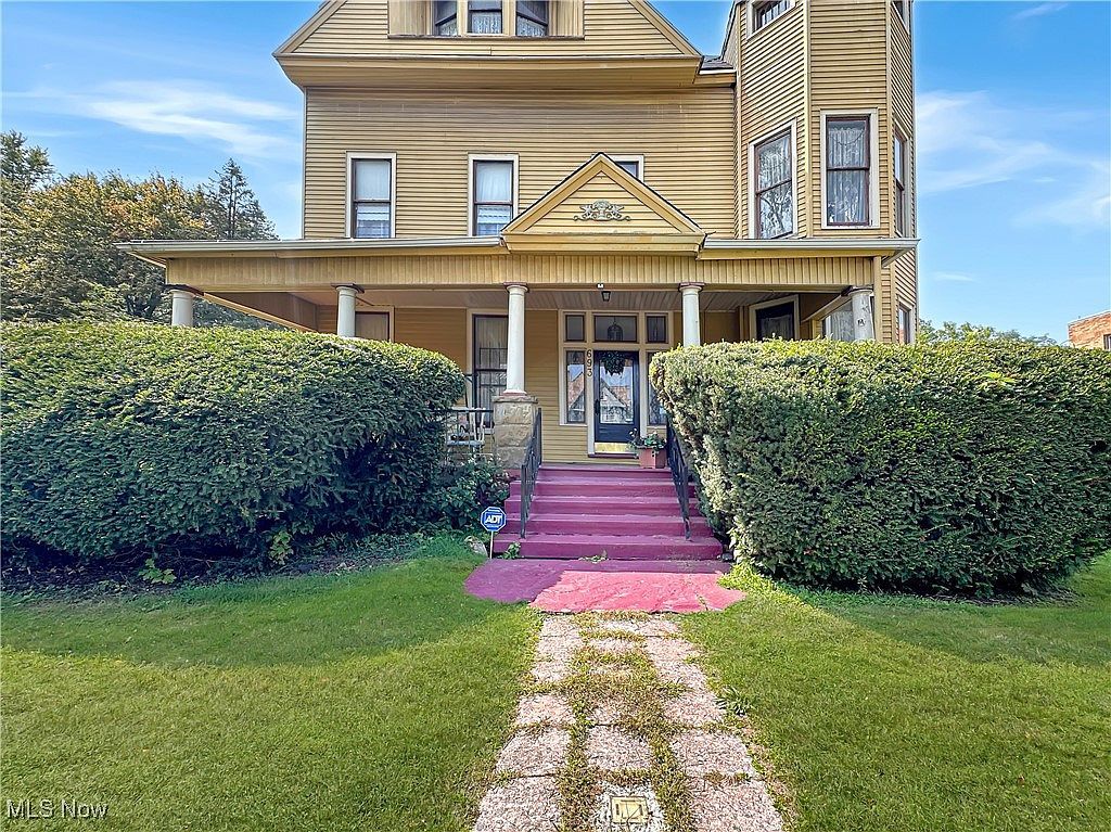 693 Mahoning Ave NW Warren, OH 44483 - Thumbnail 3