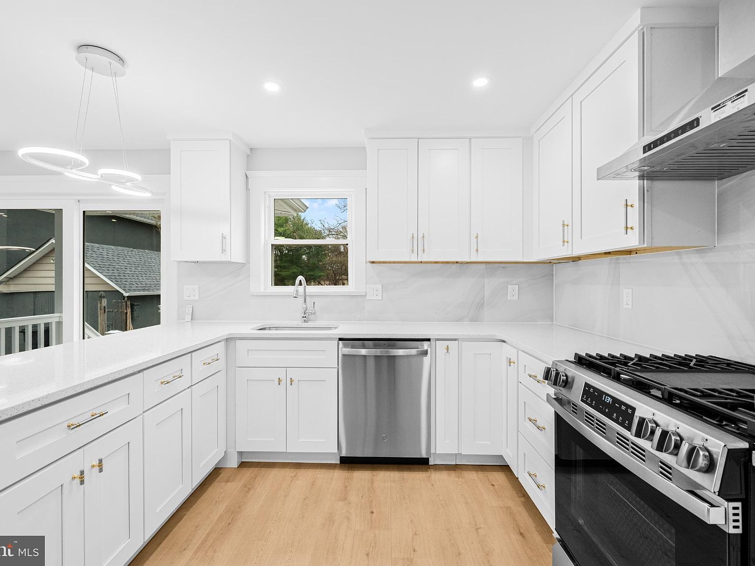 520 Fairview Ave Hammonton, NJ 08037 - Thumbnail 3