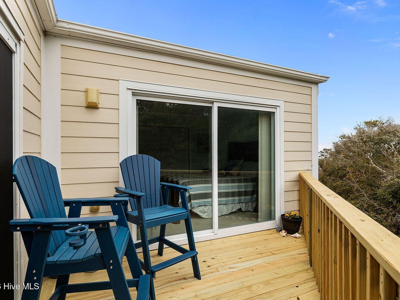 650 Salter Path Rd APT 315 Pine Knoll Shores, NC 28512 - Thumbnail 3