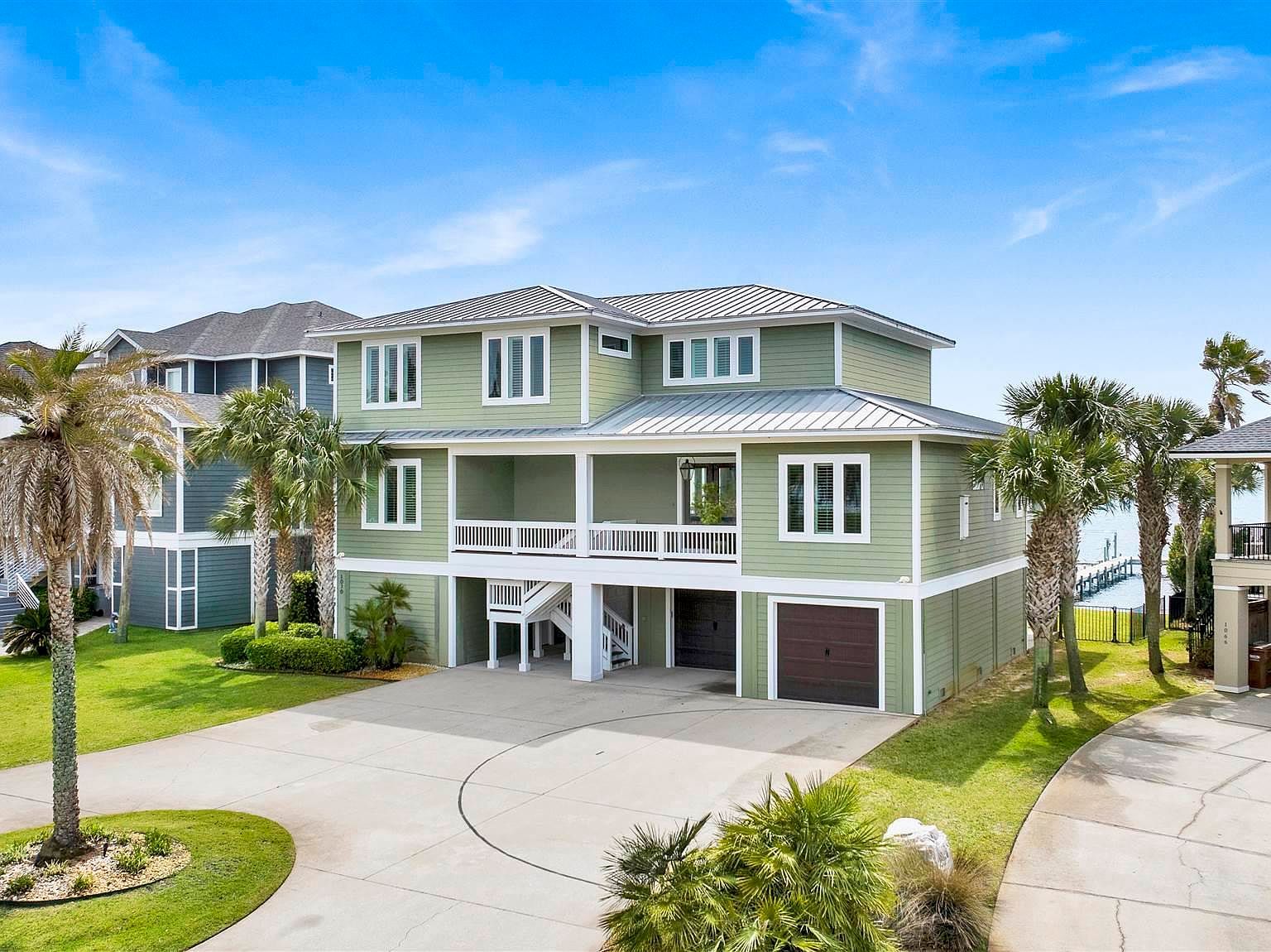 1070 Harbor Ln Gulf Breeze, FL 32563 - Thumbnail 3