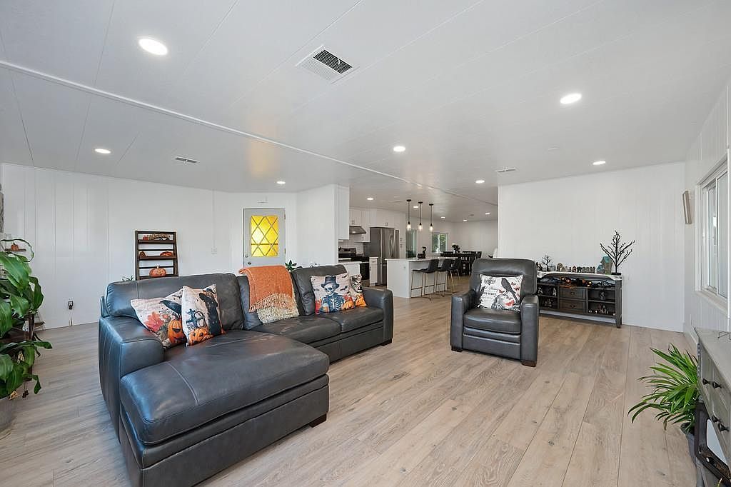 7512 Bufflehead Ln Citrus Heights, CA 95621 - Thumbnail 3