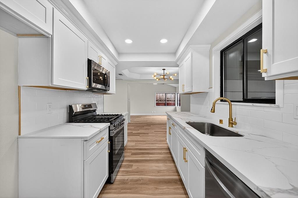 5334 Agate Way Carmichael, CA 95608 - Thumbnail 3