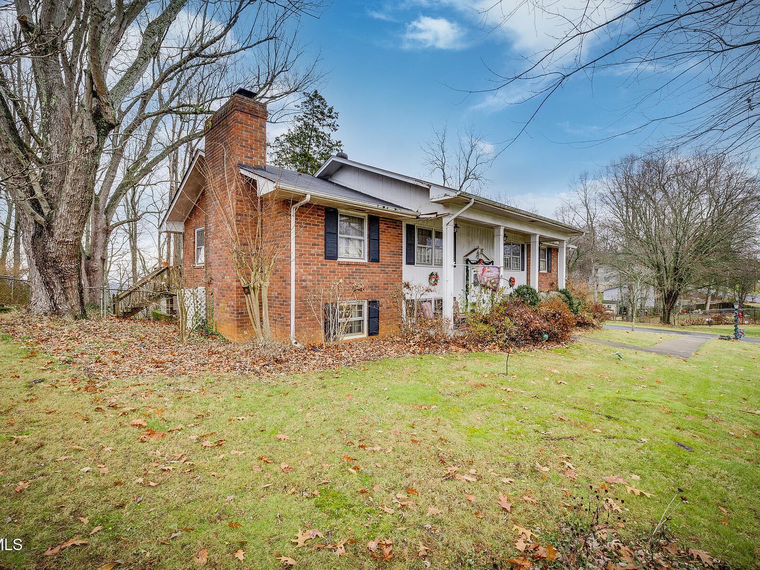 812 Beechwood Dr Kingsport, TN 37663 - Thumbnail 3