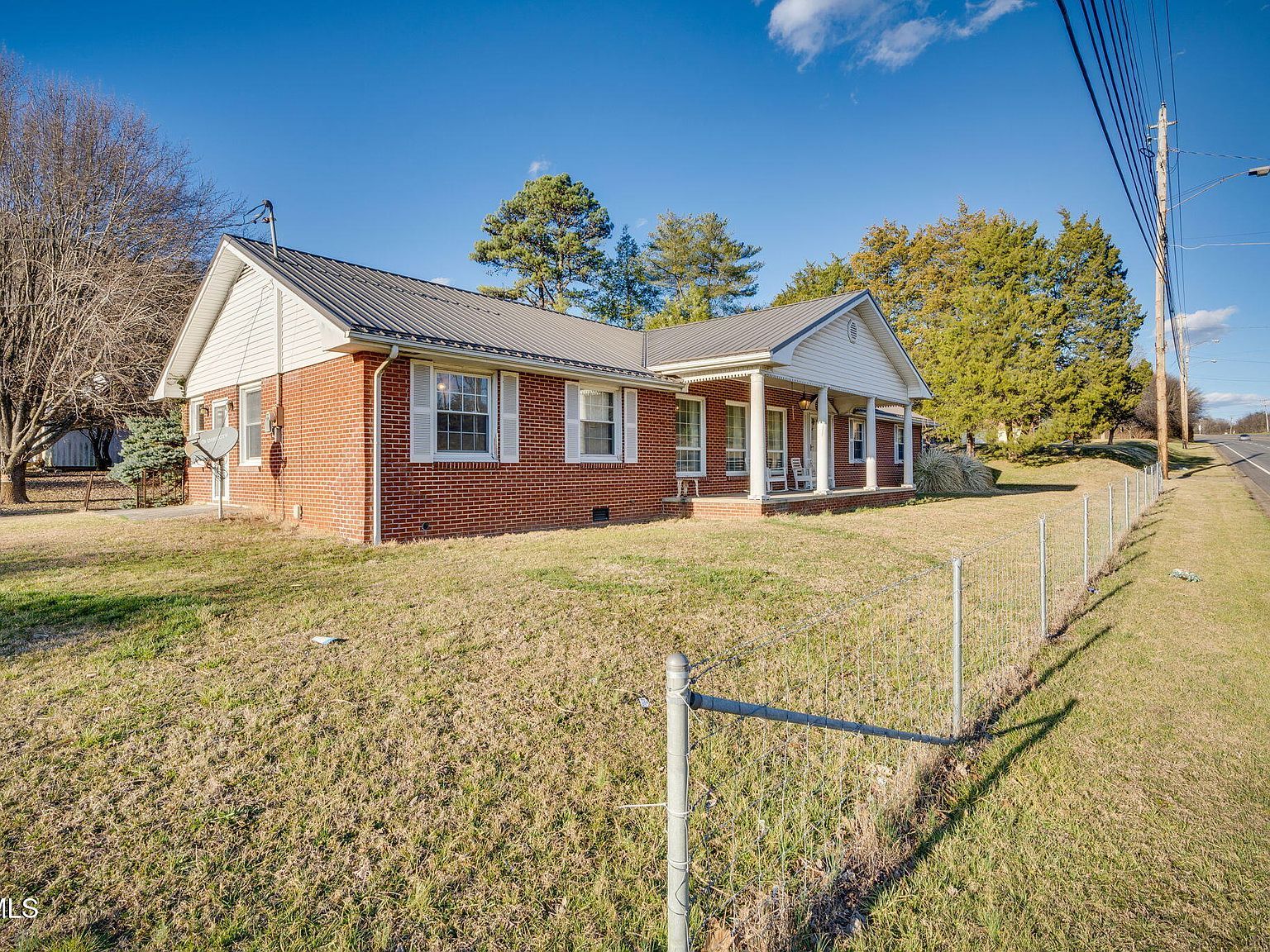 102 Russell Dr Rogersville, TN 37857 - Thumbnail 3